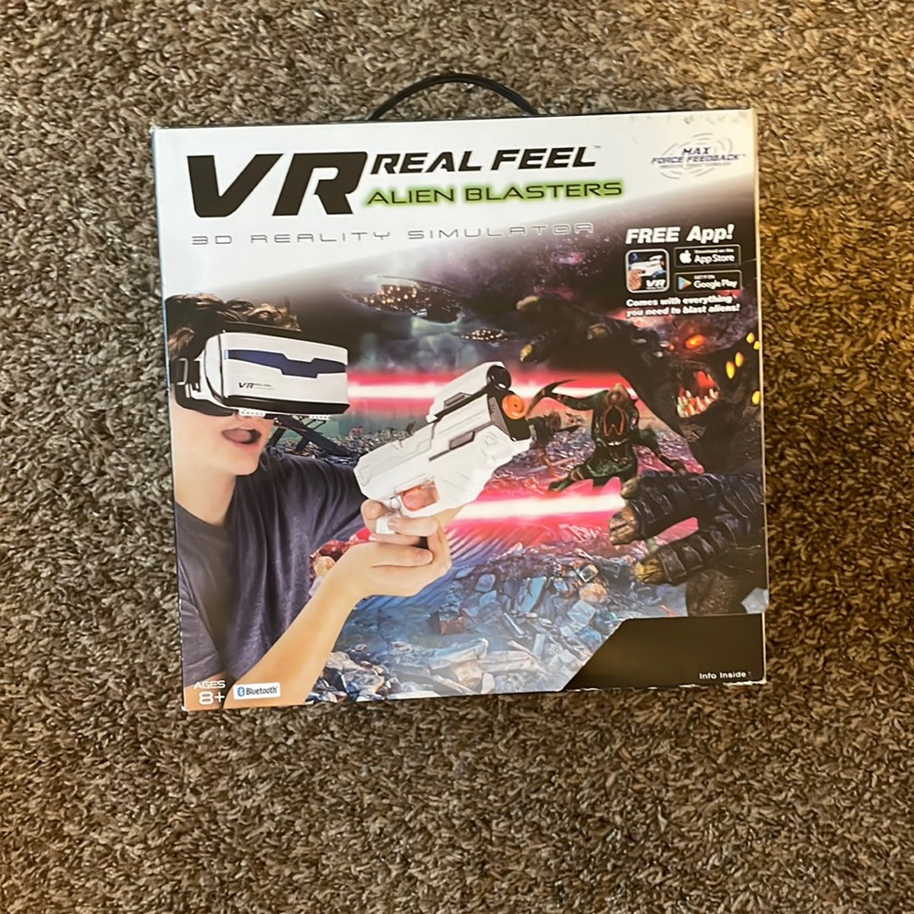Virtual Reality Alien Blaster Simulator with Headset and Blaster